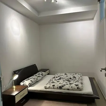Apartamento Stilvolle Naehe Frankfurt Usingen